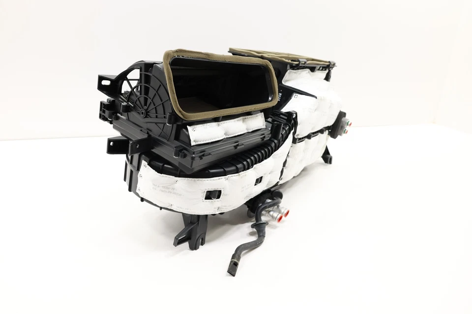 Carcasa evaporador calentador aire acondicionado Genesis G80 2017-2020 OEM 97200B1100 Foto 2 de 4