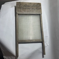 RARE GLASS WASHBOARD, E. Murdock CO. Winchendon, Mass NO 500
