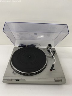 Technics SL D2 Automatic Direct Drive Turntable. untested/used