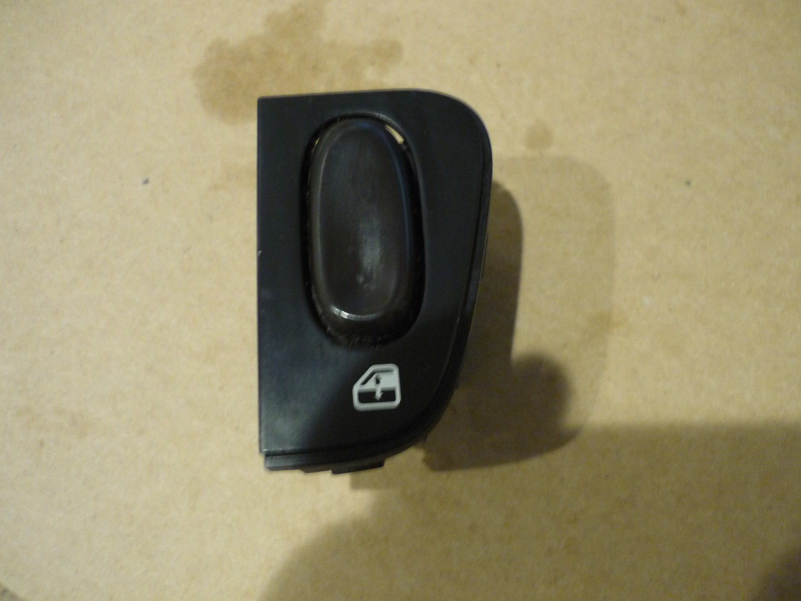 Ferrari 360 - RH Window Switch   - P/N 65520300