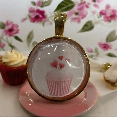 NEW Pink Frosting Cupcake & Love Pendant Charm