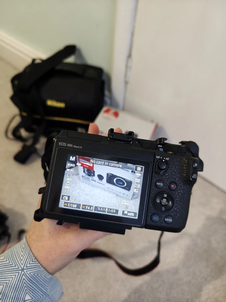 Canon EOS M6 Mark II, photo 2 of 5