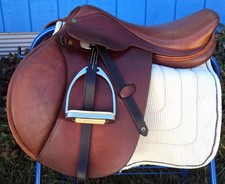 HENRI DE RIVEL (HDR) English/Jump Saddle- CLOSE CONTACT PRO - 17.5"  GREAT! (#2)