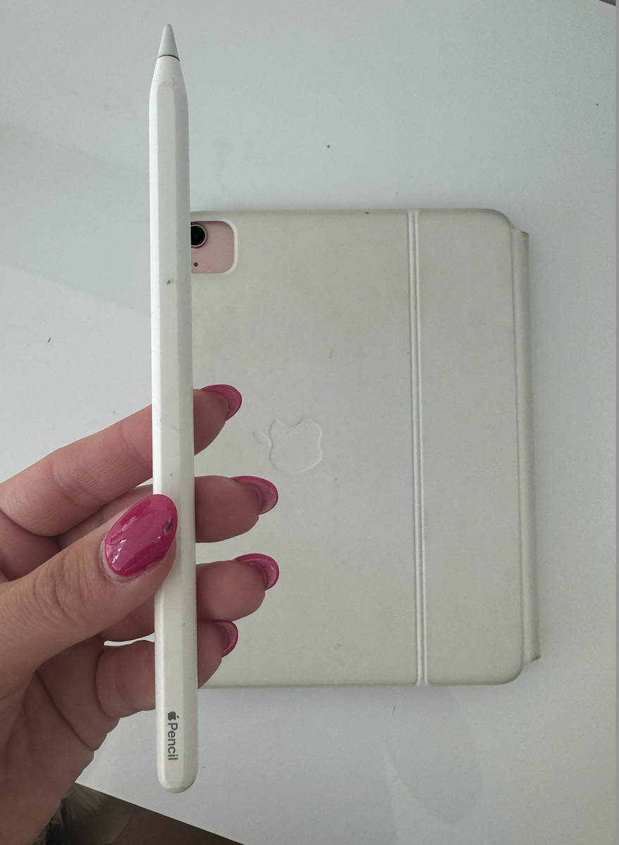 iPad Air 11inch 4 gen + Apple Magic Keyboard + apple pen (ALL