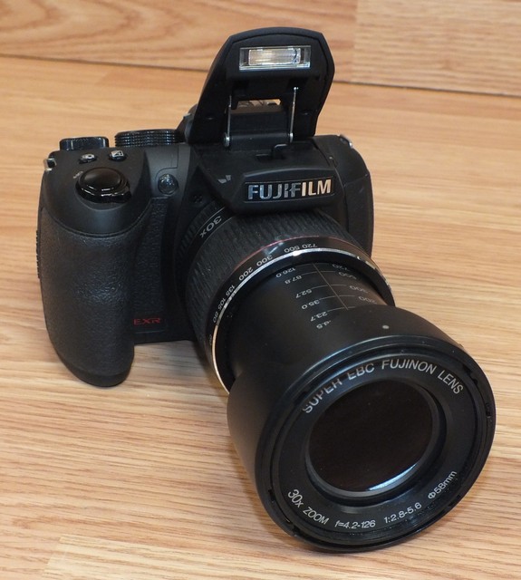 fujifilm finepix hs series hs20exr