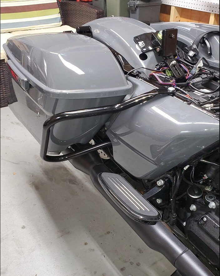 Harley Davidson Crash Bars TCMT Rear Saddlebag Bracket Guard Crash