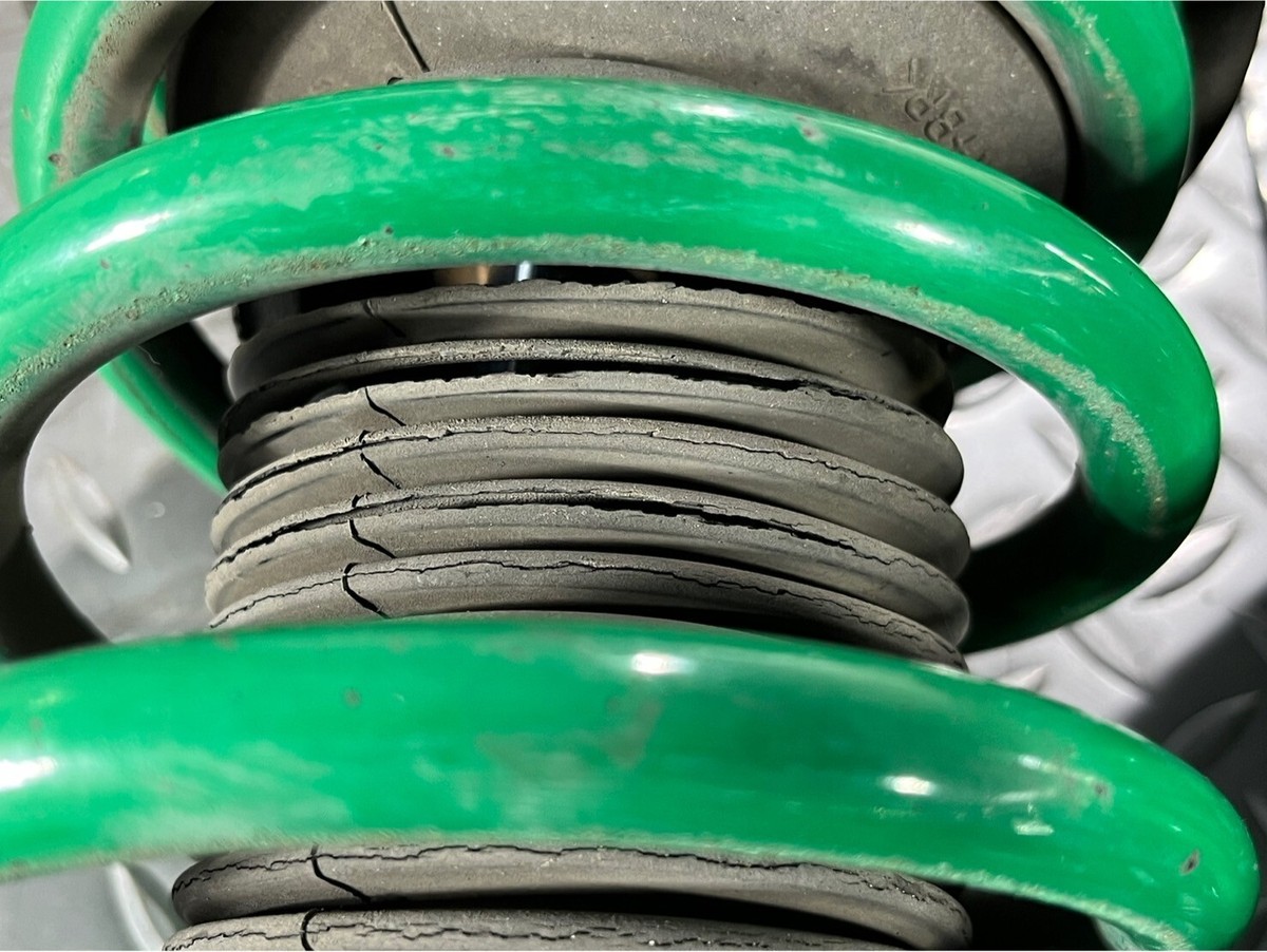 グリーン サスペンションキット 一式 Green Car Suspension Tein - 1.4
