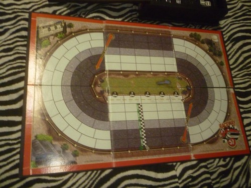 Raceway 57 Bookshelf Edition Game - Good Condition - 第 5/9 張圖片
