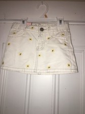 NWT Baby Gap Sunflower White Denim Skirt Embroidered Sunflowers Size 3t