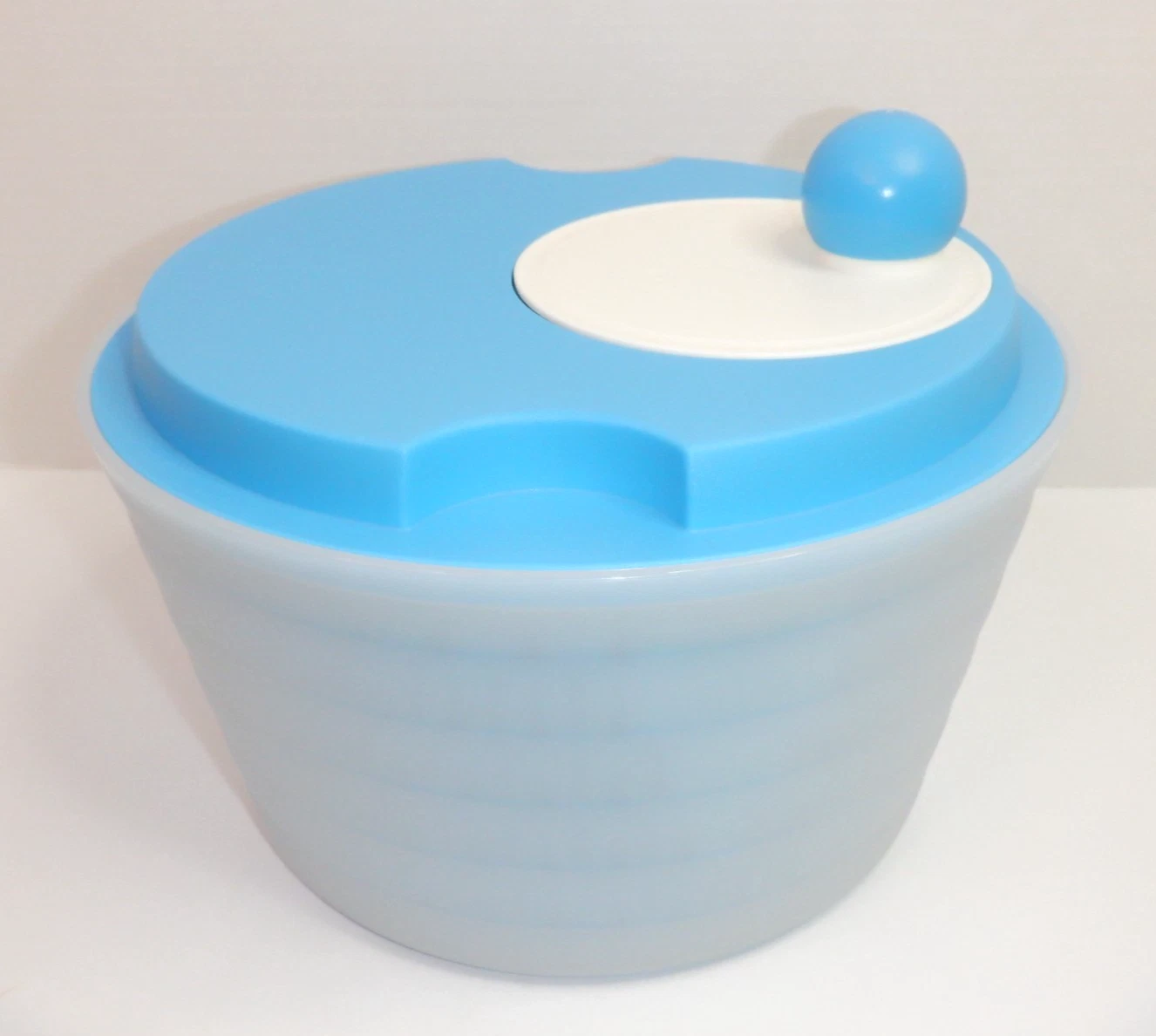 Tupperware Spin N Save Lettuce Salad Spinner 4.5 L Bowl
Opens in a new window or tab