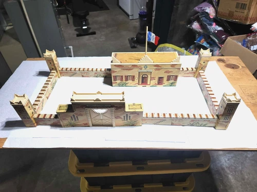 A RARE VINTAGE MARX CAPTAIN GALLANT FOREIGN LEGION TIN LITHO FORT COMPLETE FINE+