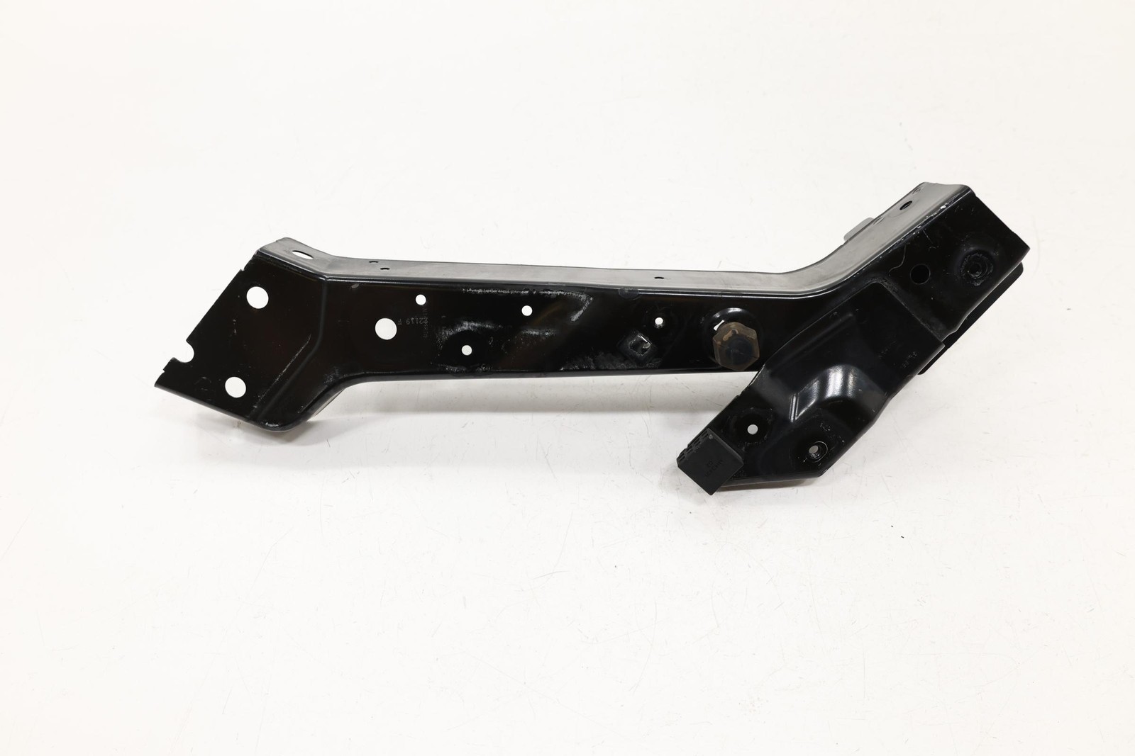 2011 - 2022 JEEP GRAND CHEROKEE WK FRONT RADIATOR LEFT SUPPORT BRACKET BRACE OEM
