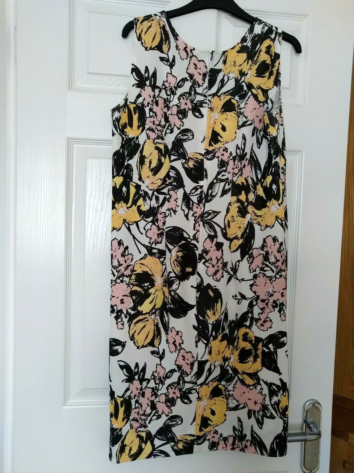 Picture 3 of 4