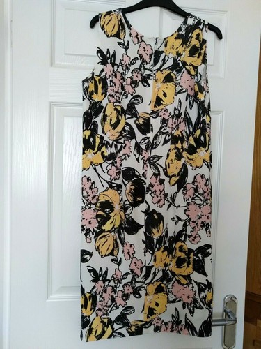 Handmade crepe jersey fitted dress approx size 12/14. Measurements below - Picture 3 of 4