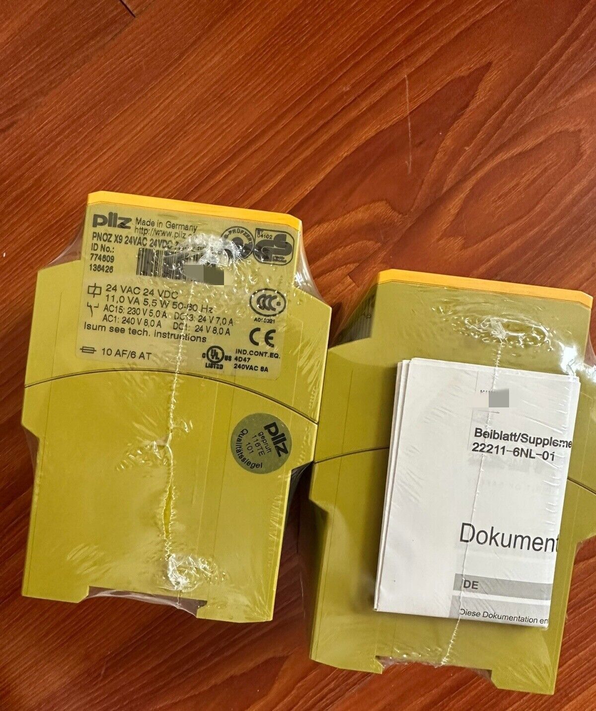 Pilz 774609 Safety relay Brand New air transport