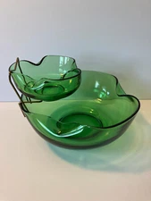 Vintage Anchor Hocking 1960s Green Glass Chip & Dip Set