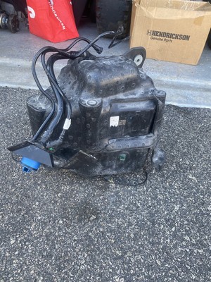 2014 - 2018 BMW X5 3.0L PASSIVE DEF DEISEL EXHAUST FLUID TANK OEM