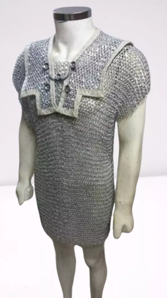 Cota de malla redonda Lorica Hamata romana 10 mm remachada, hamata mujer. Foto 4 de 4