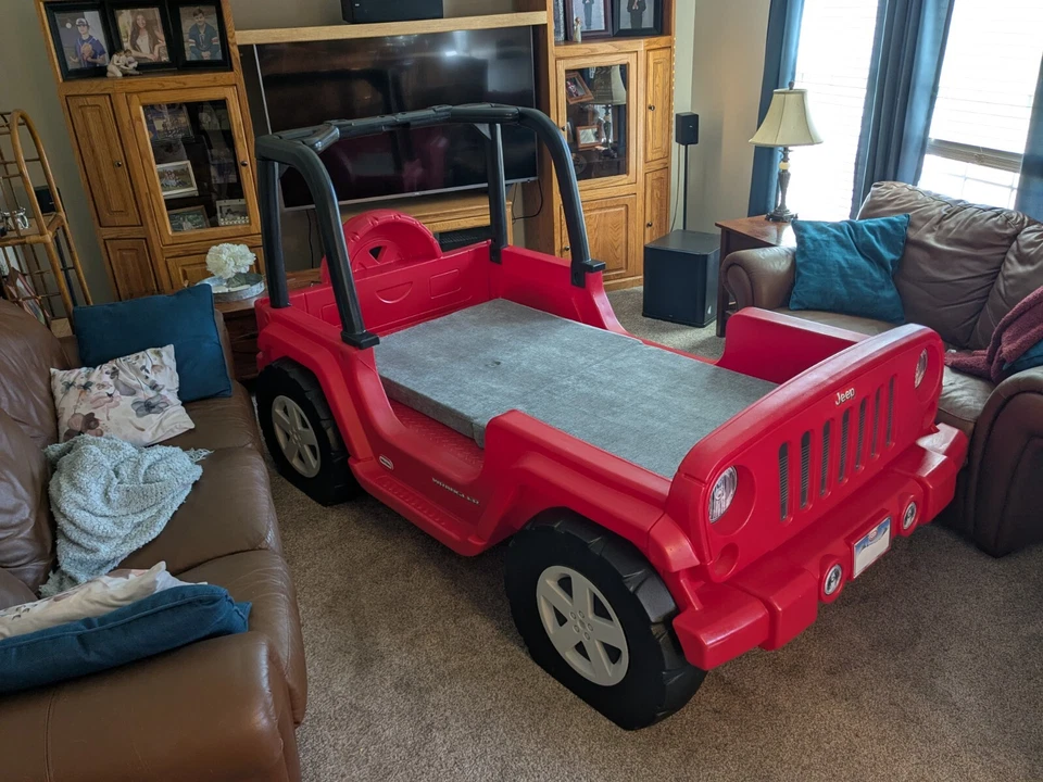 Little Tikes Jeep Wrangler Twin Bed with Mattress - Изображение 4 из 4