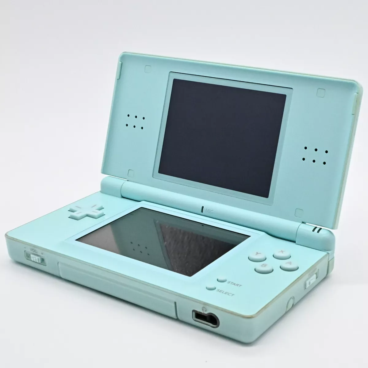 Nintendo DSi Ice Blue Handheld System w/ Charger