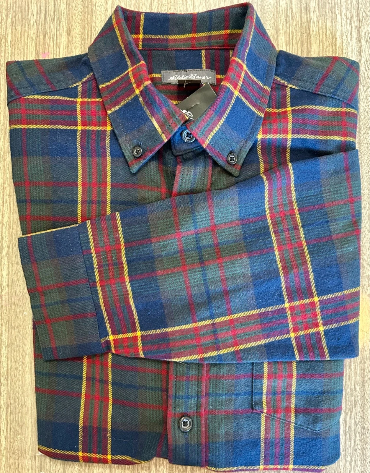 NWT Eddie Bauer Men's Flannel Long Sleeve Button-Up Shirt Size M. Plaid Org $65