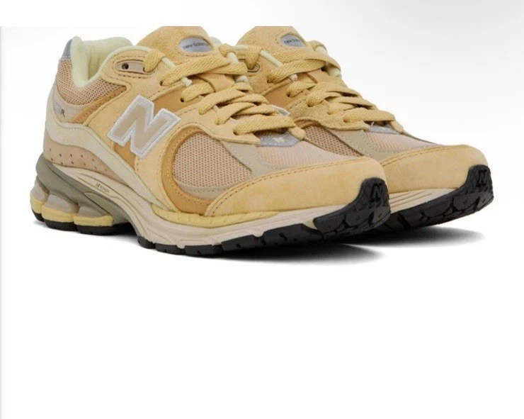 New Balance AURALEE x 2002R Sand for Sale | Authenticity