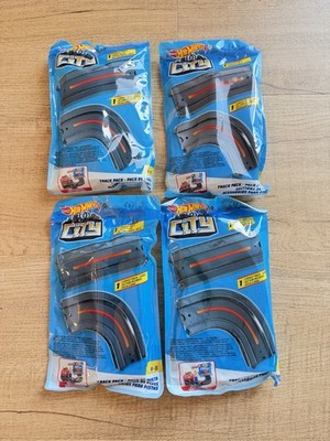 Hot Wheels City Track Pack - Straight & Curved Booster- BRAND NEW PACK OF 4