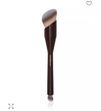 Trish McEvoy® Brush 80 Foundation + Concealer Brush