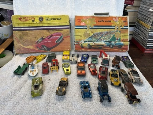 Vintage Matchbox/Hot Wheels 45+ Redlines Diecast Lot approximately  200 cars