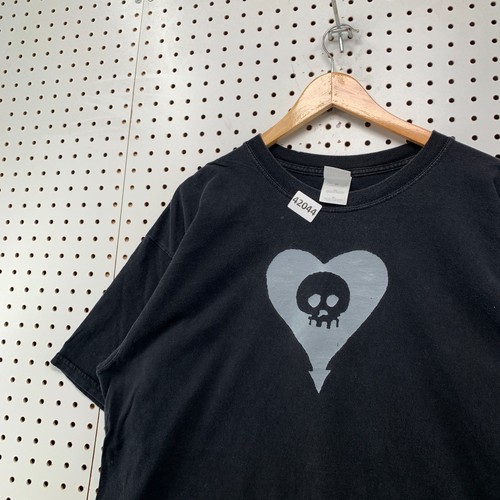 Camicia trio vintage Akaline uomo XL sbiadita nera a forma di cuore grafica banda musicale 24x28 - Foto 8 di 13