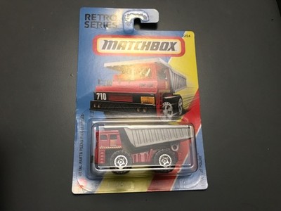 Neu Sealed Matchbox Retro Series 2022 Red Turf Hauler Long Card