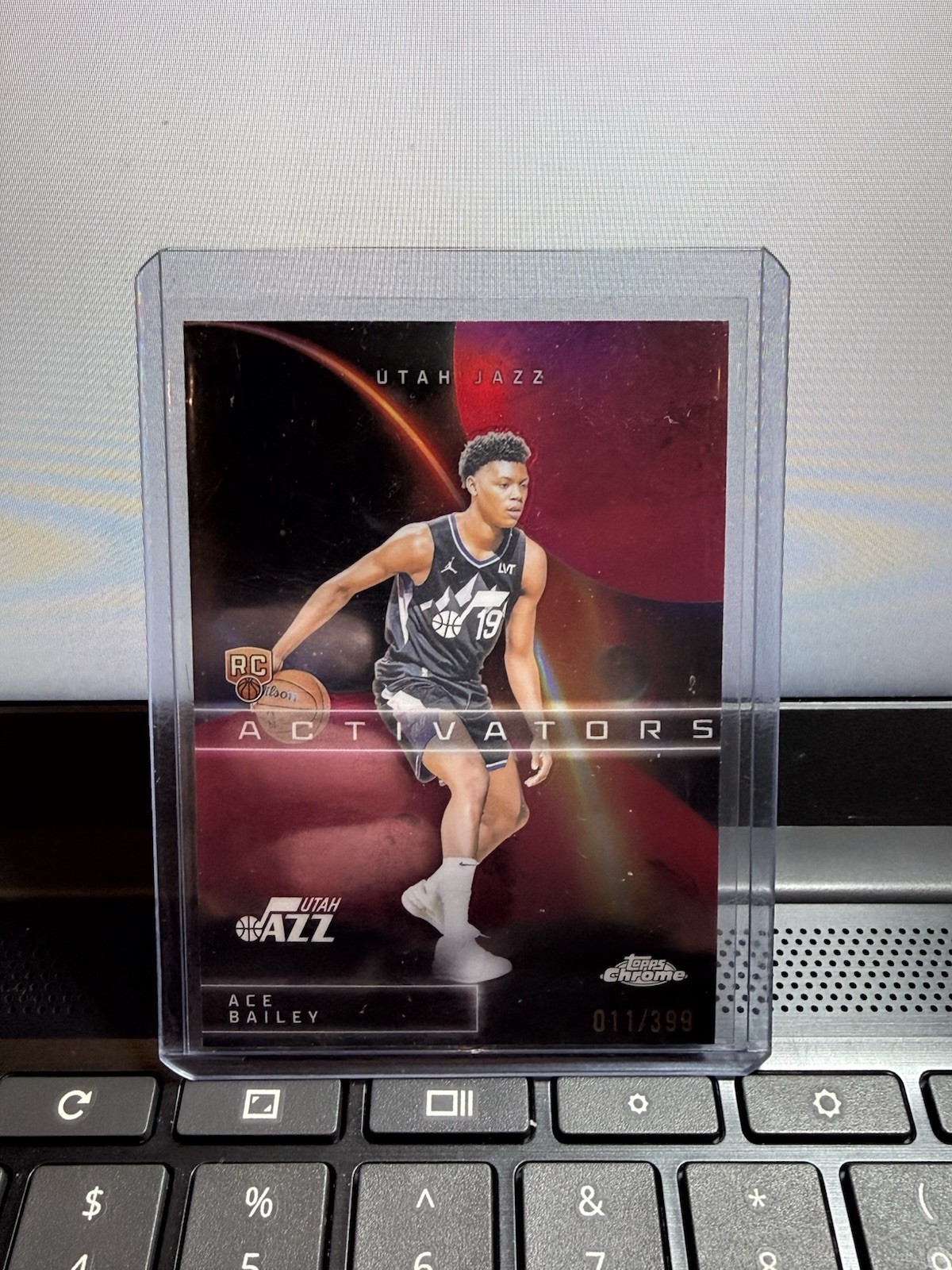 2025 Topps Chrome NBA Ace Bailey Activators Pink /399 Jazz RC