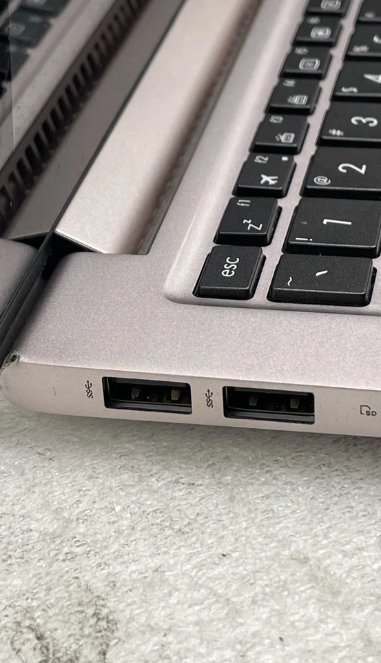 Notebook ASUS ZenBook UX310UA 13,3" Intel Core i5 Ultrabook Leve SEM HDD - Imagem 2 de 4