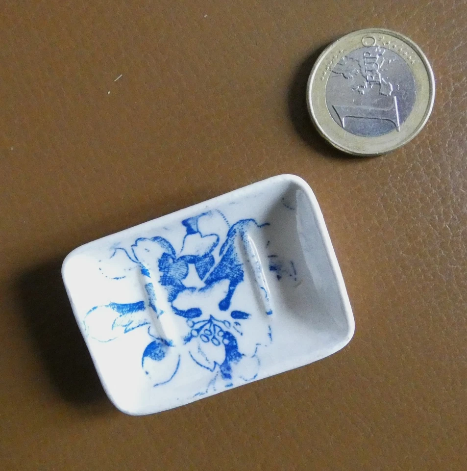 Ancien Dinette Porte Savon Faïence Fleur Bleu Sarreguemines Ter de Fer  Pexone?? - Immagine 2 di 4