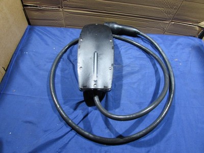 Tesla Wall Connector Ladegerät 32A 3P 50Hz/60Hz Original 1050071-00-K 511-MS6C-174