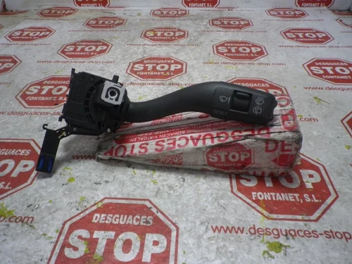 8P0953519A Mando Limpia para AUDI A3 SPORTBACK (8PA) 2008 784660 - Imagen 1 de 10