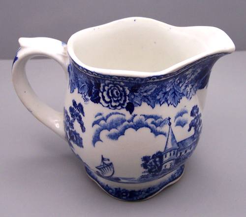 Vintage Arabia Ceramic Creamer Landscape Blue Finland - Picture 2 of 5