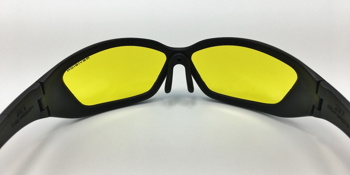 Lunettes De Soleil Militaires HELLFLY Revision – Noires, Lentilles Jaune Haut Contraste – Neuves