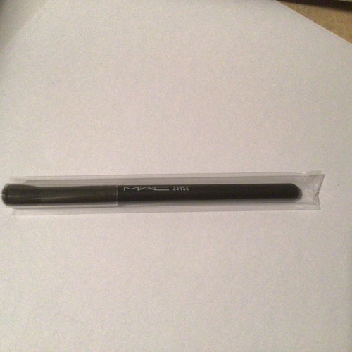 2X MAC MAKE-UP PINSEL 234 SE DOPPELSEITIG GEWICKELT - Bild 2 von 2