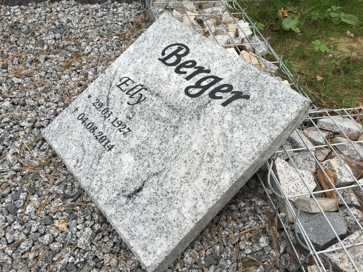 Grabplatte Liegeplatte Doppelgrab