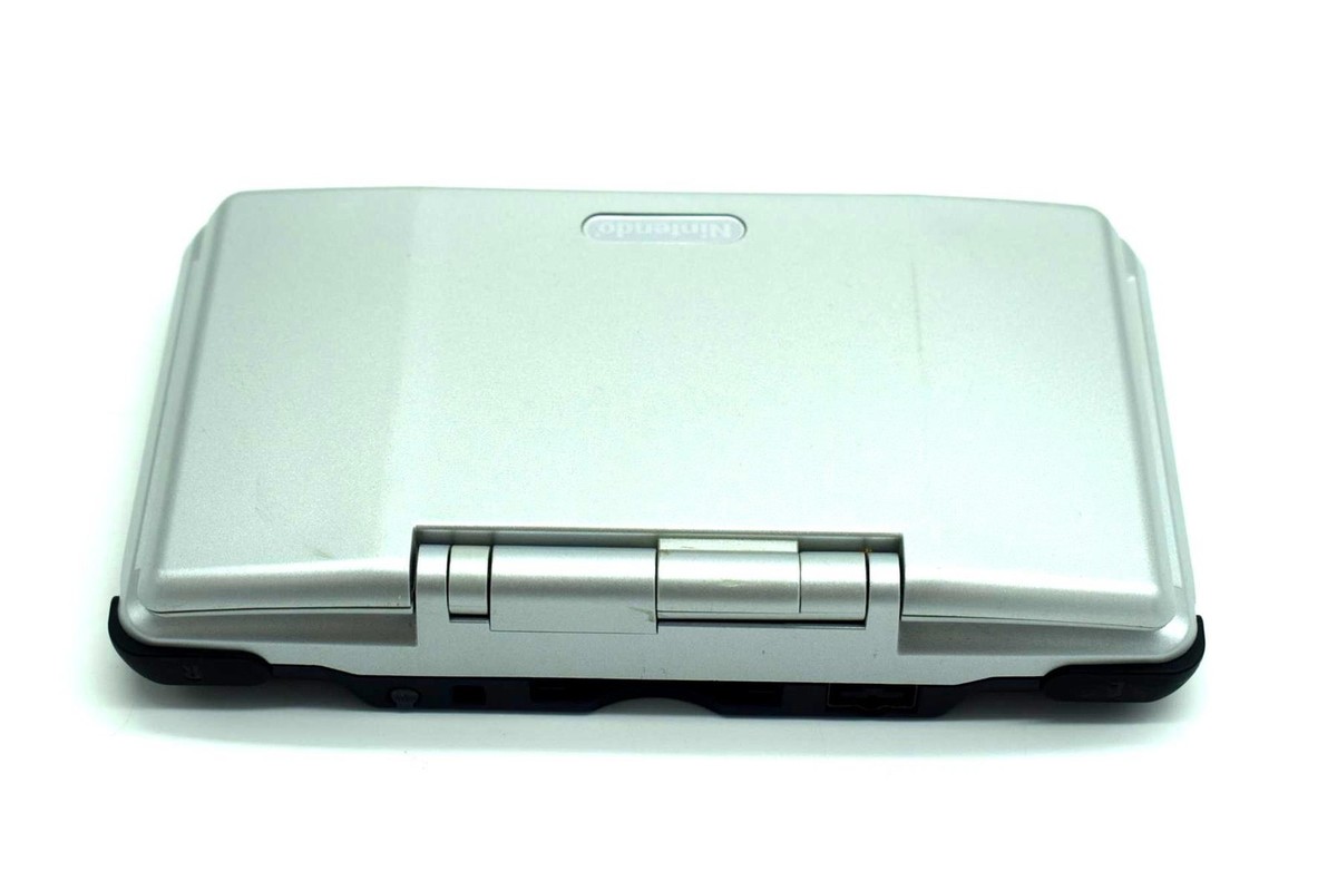 Nintendo DS Original Large Hand Held Console Phat Includes Charger
