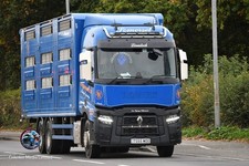Truck Photo  Trevor Sandiford Renault T livestock float TS55 MOO