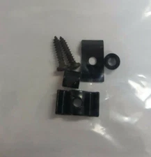 GuitarBoyZ Strat String Tree Guides Black (2)