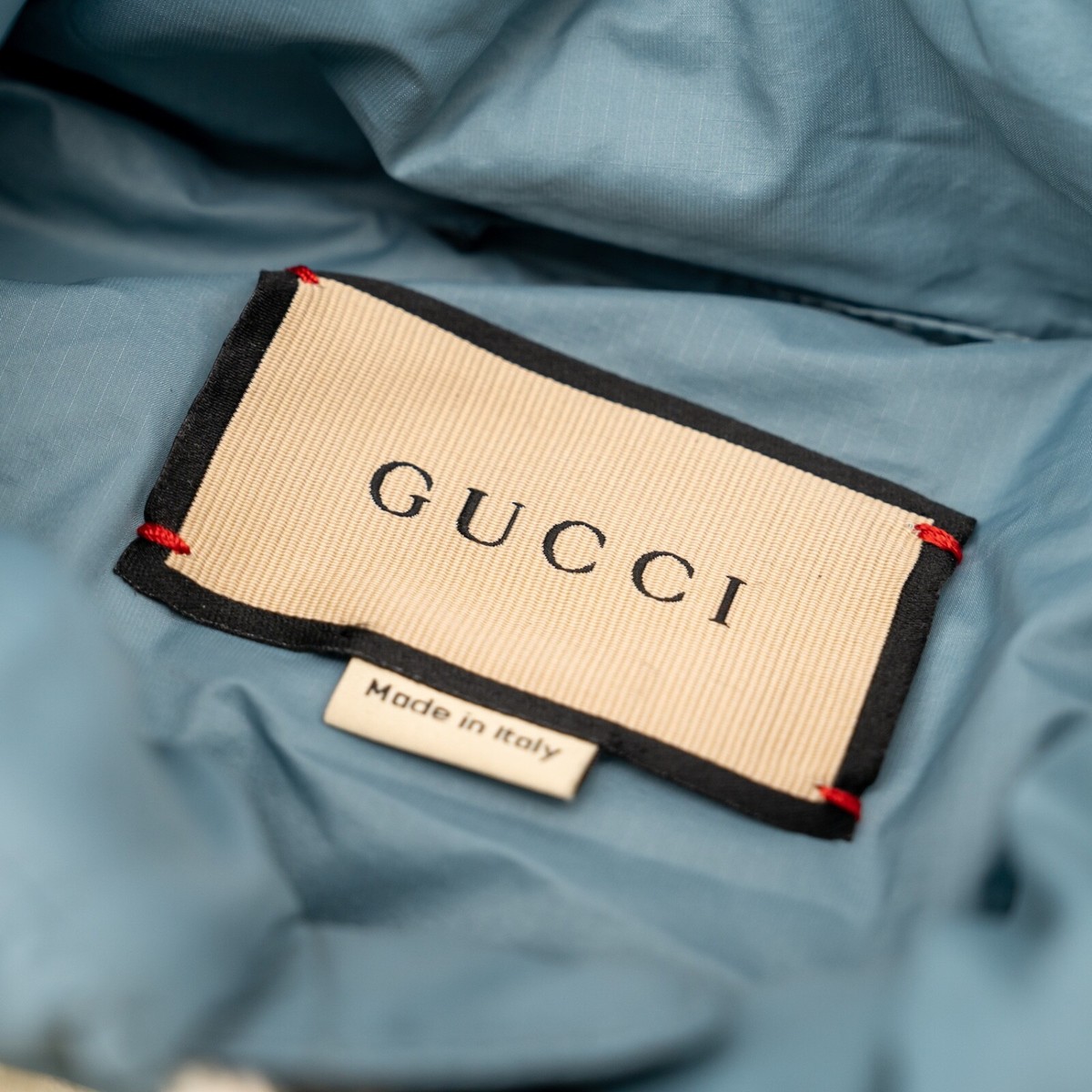 size 50 L Gucci Nylon Down Jacket GG Inserts Blue White Puffer | eBay