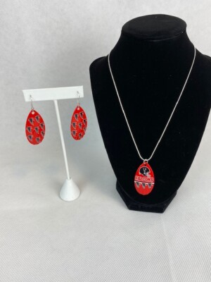 NFL Atlanta Falcons Vintage Teardrop Spinner Earrings & Necklace Set