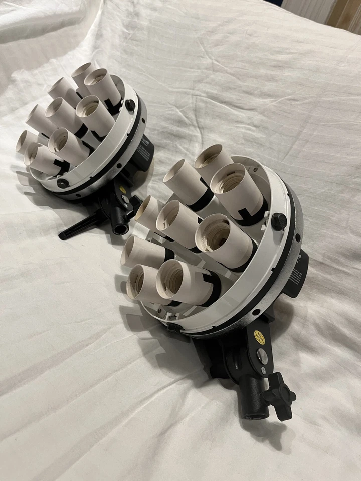 Set of 2: Impact OctaCool 9 Continuous Lighting Units - In Cood Condition - Image 2 of 4