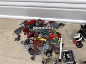 Lego 9467 Monster Fighters The Ghost Train Incomplete set