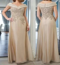 Elegant Champagne V Neck Mother of The Bride Dresses Dresses Off Shoulder Floor