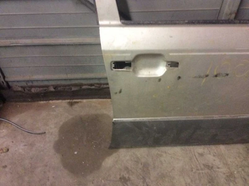 Front Right Passenger Door Shell Fits 94 95 Mercedes Benz E320 E300D - Imagem 2 de 4