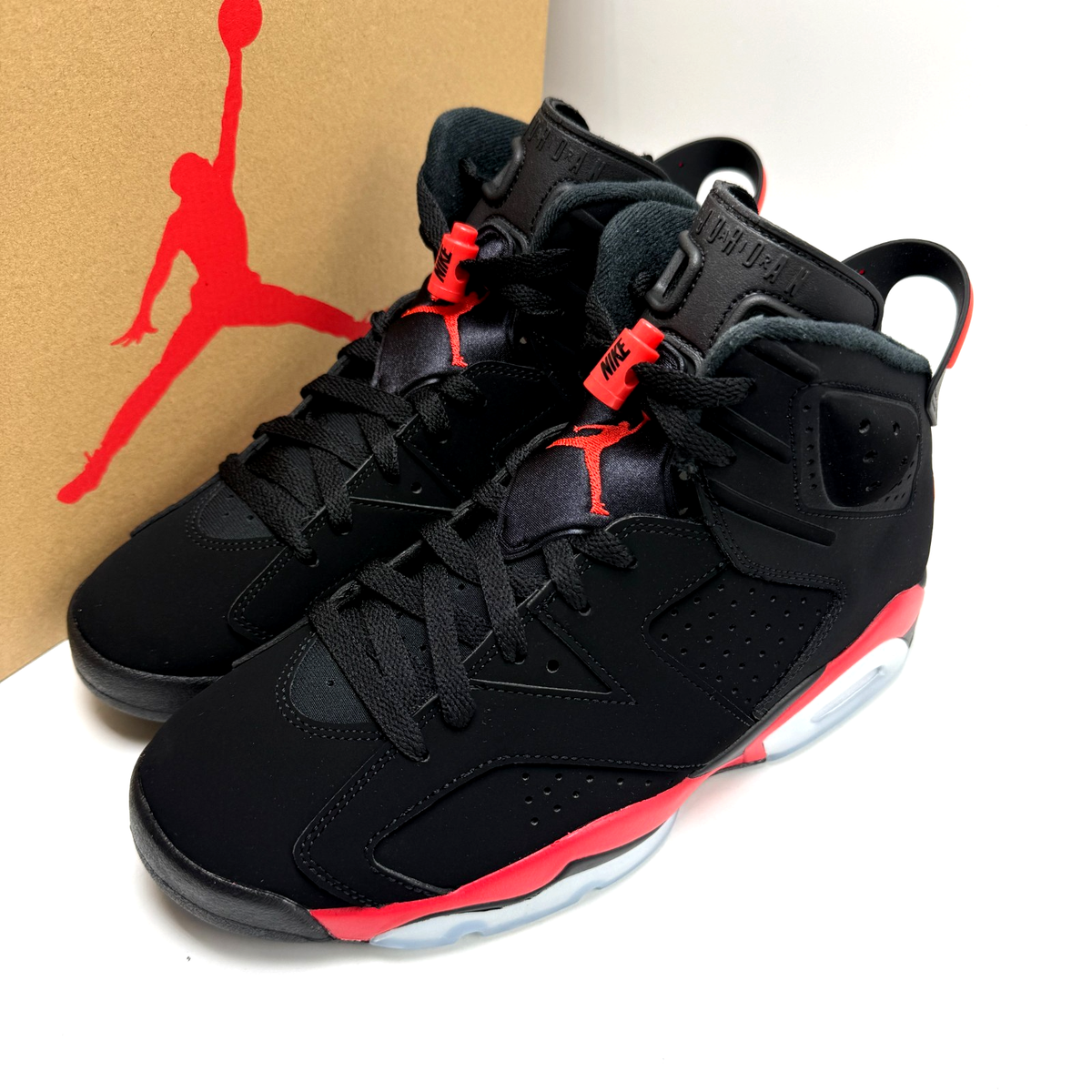 シューズ(男性用) Jordan 6 Retro OG 'Infrared Salesman' Jordan Air Jordan 6 Retro 'Infrared Salesman' Grade-School – DTLR